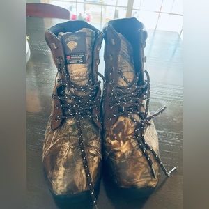 Herman Survivors 3m Thinsulate Ultra 800g Waterproof Mens Size 9 1/2 wide